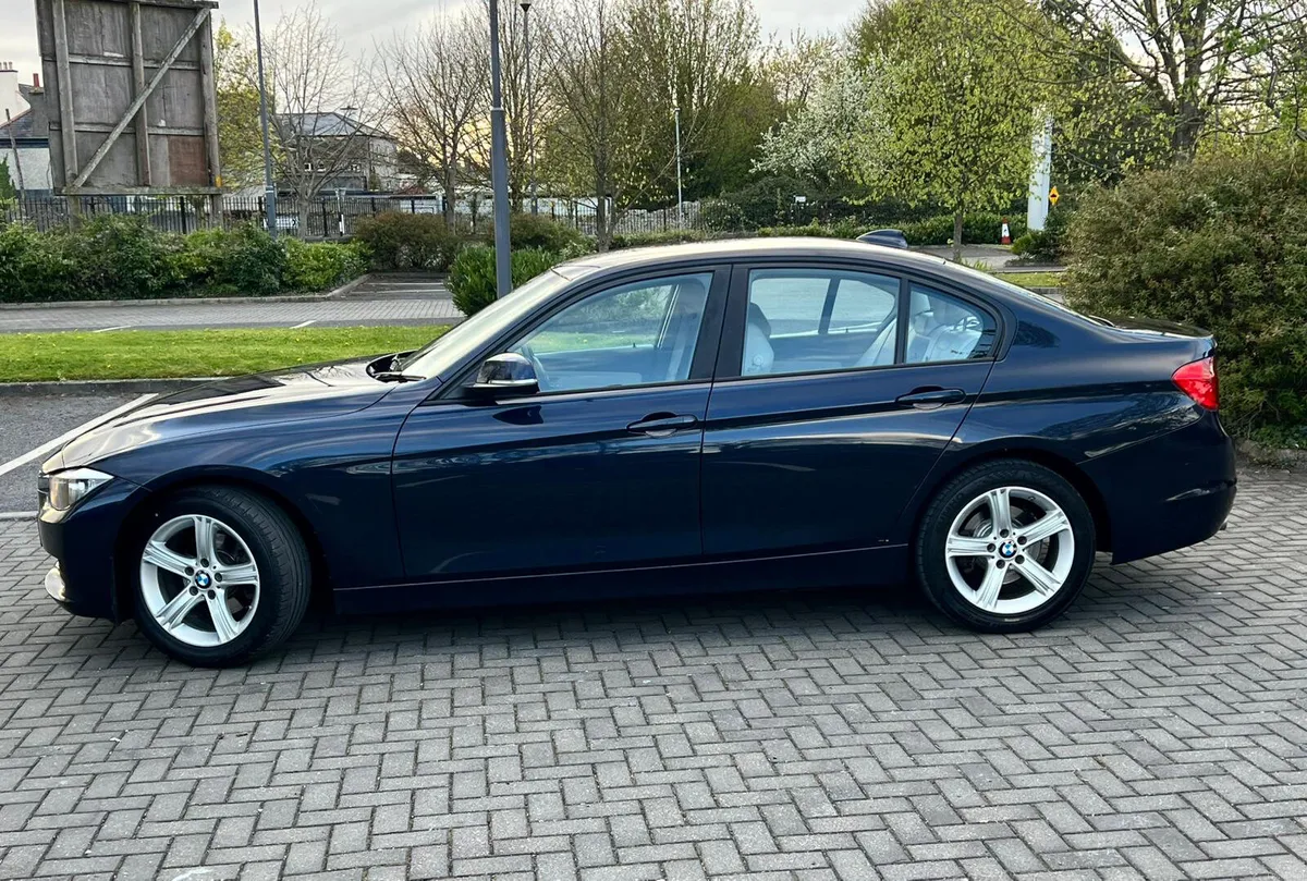 BMW 316D 2015 Automatic new nct 5/27 tax 7/26 - Image 5