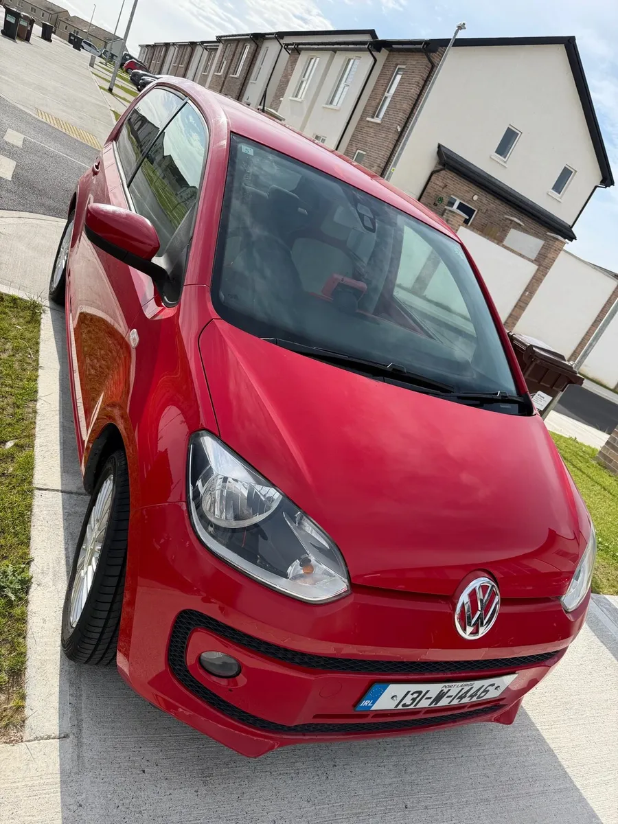 Volkswagen up automatic - Image 1