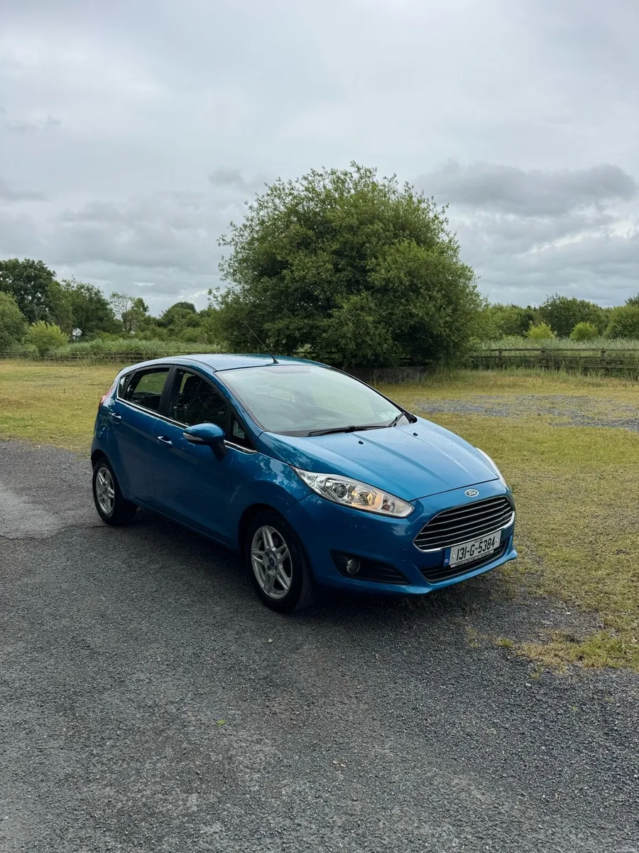 2013 Ford Fiesta 1.0 Zetec Ecoboost - Image 4