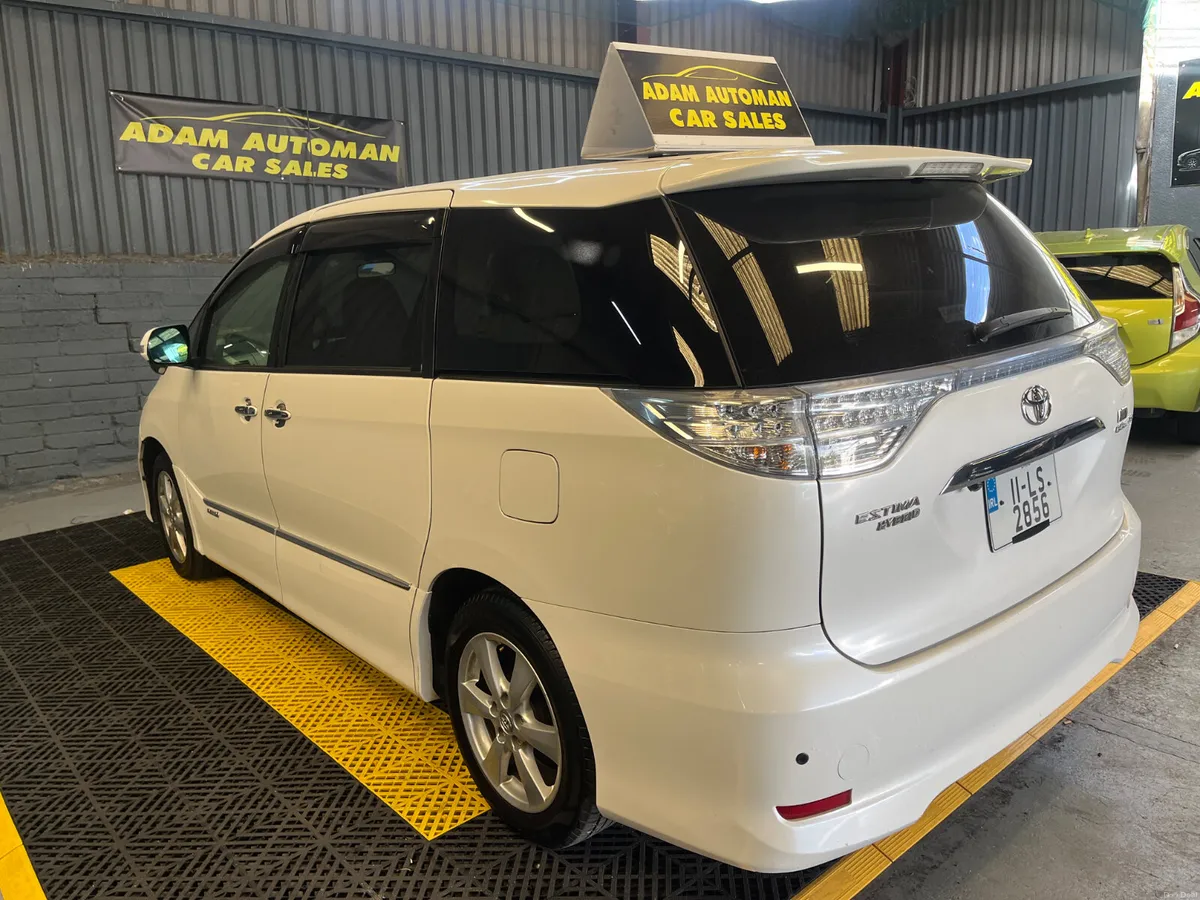 Toyota Estima 2011 7 seater - Image 4