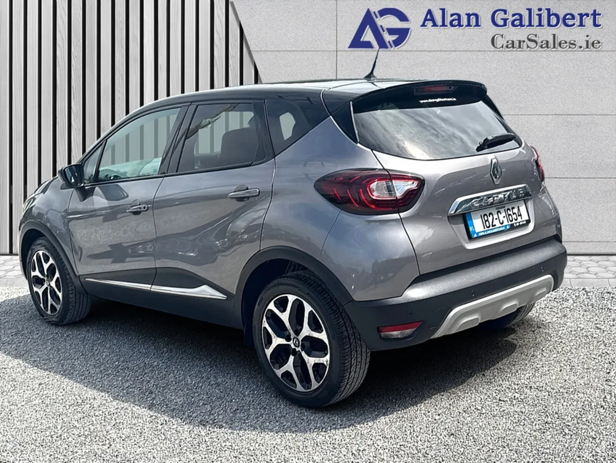 Renault Captur SIGNATURE X NAV FULL LEATHER PETROL - Image 2
