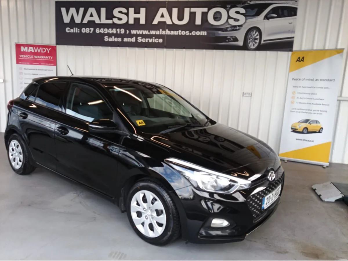 Hyundai i20 ACTIVE PETROL CLASSIC FACELIFT 5DR - Image 3