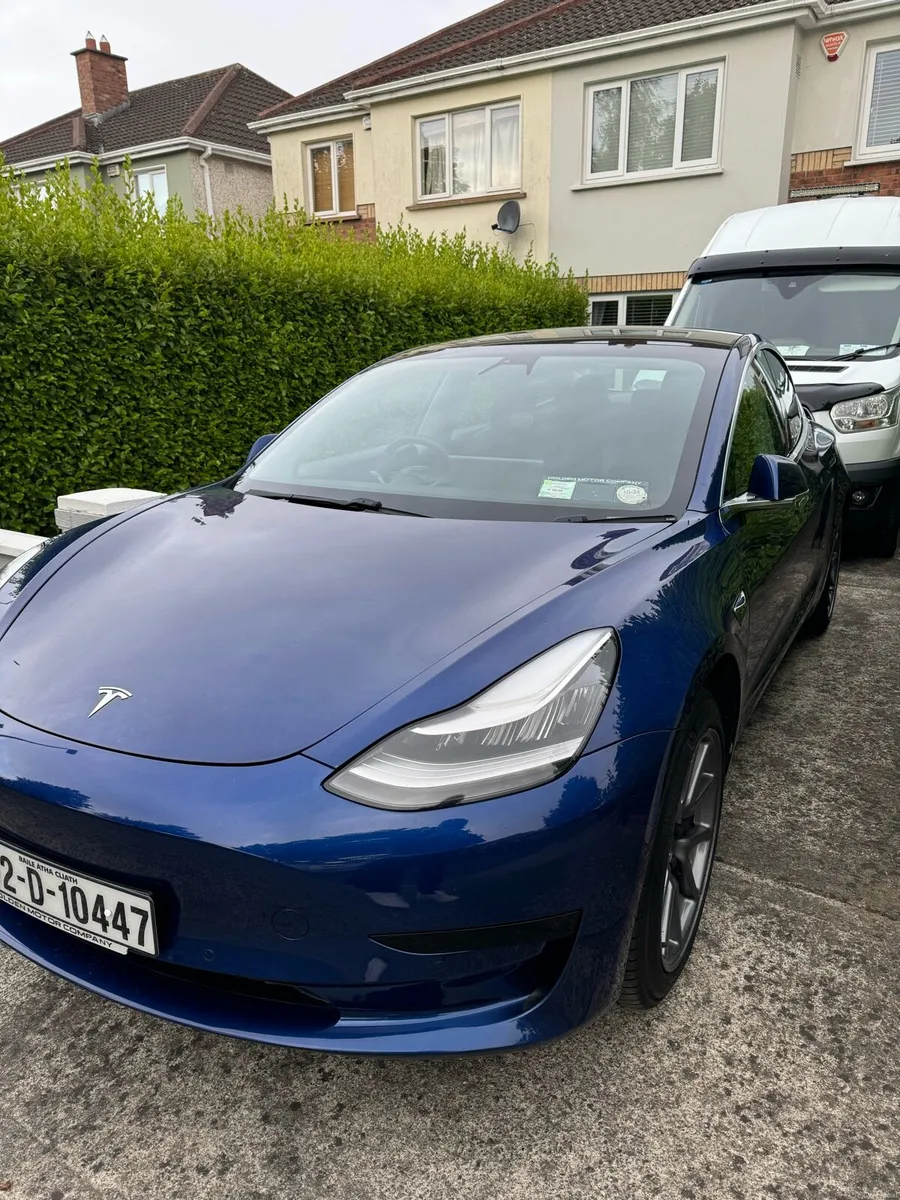 Tesla Model 3 - Image 1