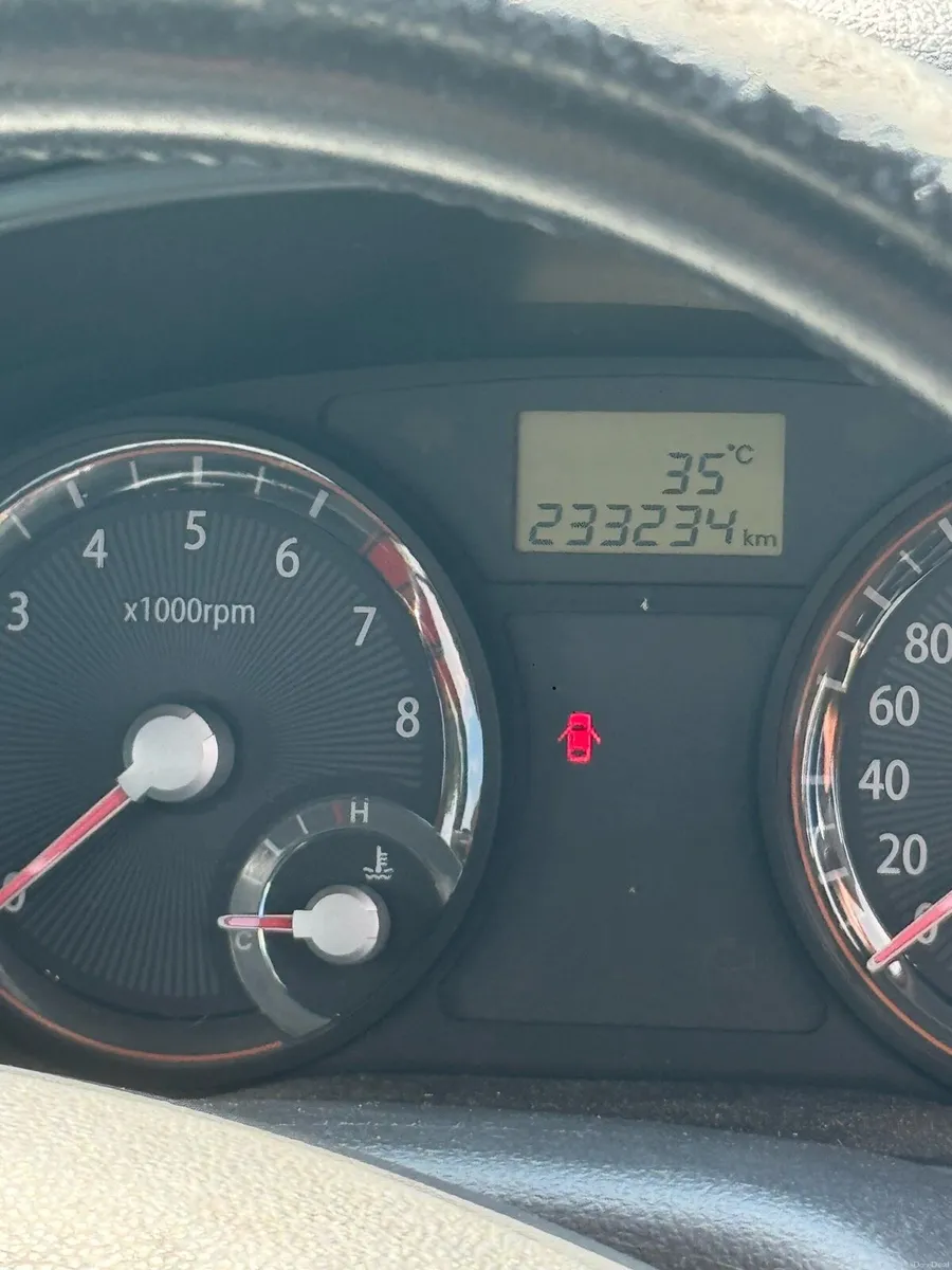 KIA RIO NCT 01/08/26 - Image 4