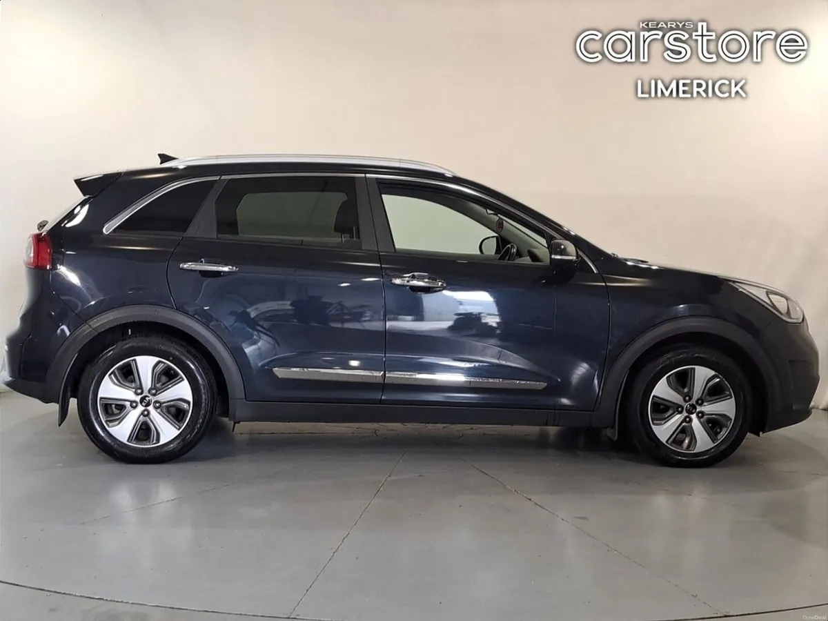 Kia Niro 1.6 GDI PLUG-IN HYBRID - Image 2