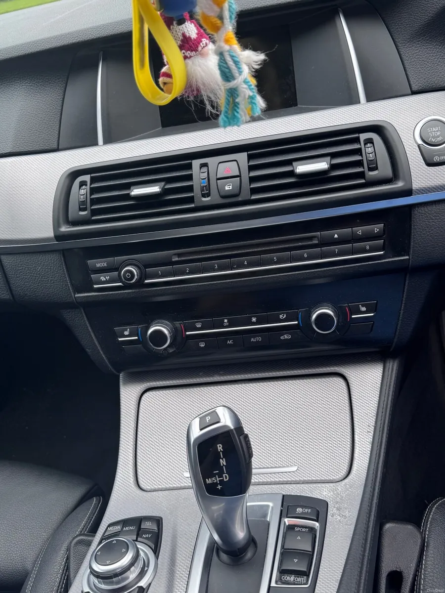 BMW 5-Series 2016 - Image 3