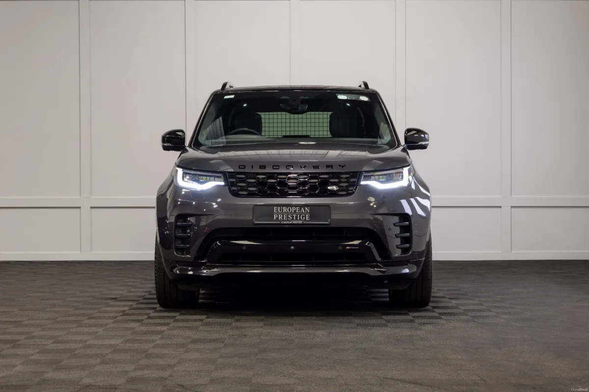 2023 Land Rover Discovery R-Dynamic HSE 2 Seat - Image 2