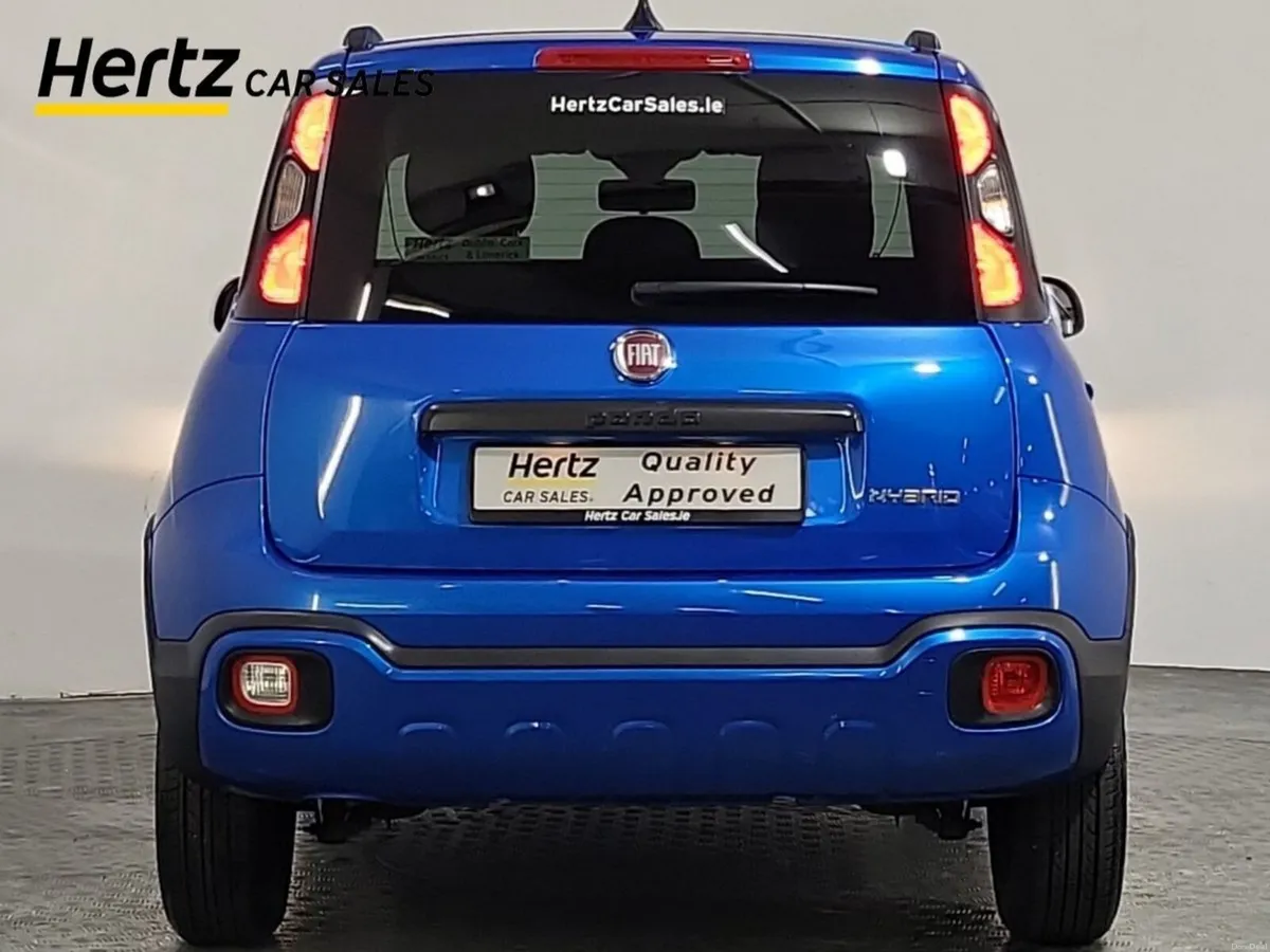 Fiat Panda CROSS MHEV 1.0 Petrol Manual - Image 4