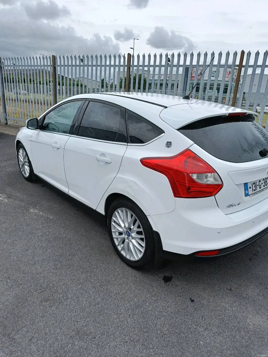 Ford Focus 2013 - Image 3