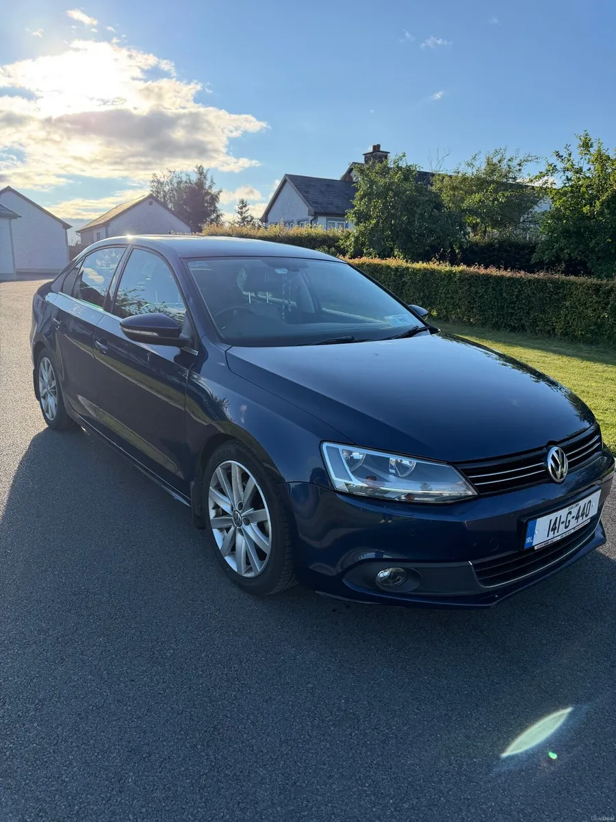 Volkswagen Jetta - Image 1