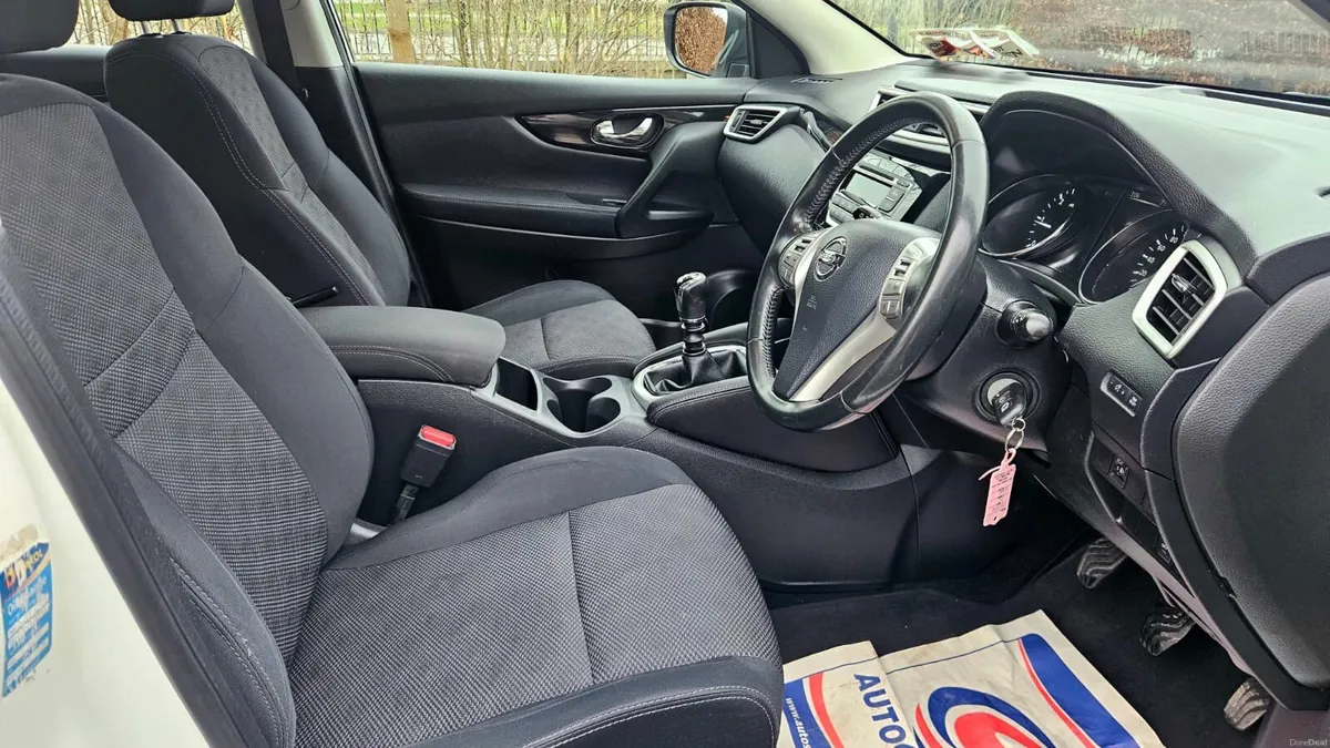 Nissan Qashqai 2015 Beautiful Car with Nct - Image 5