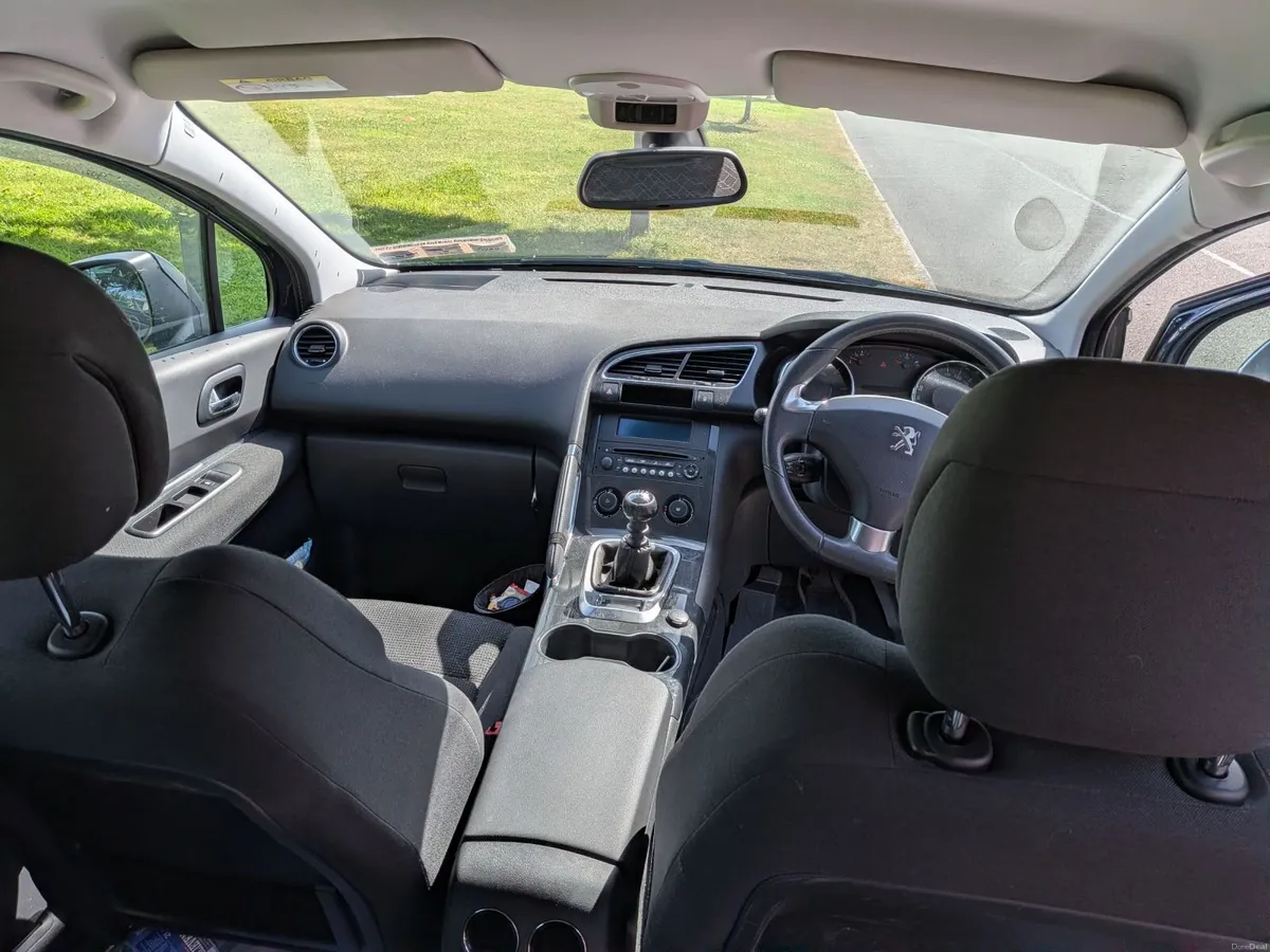 Peugeot 3008 2015 Low Mileage - Image 6