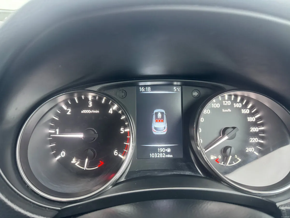 Nissan Qashqai 2014 Excellent Condition/ Nct - Image 4