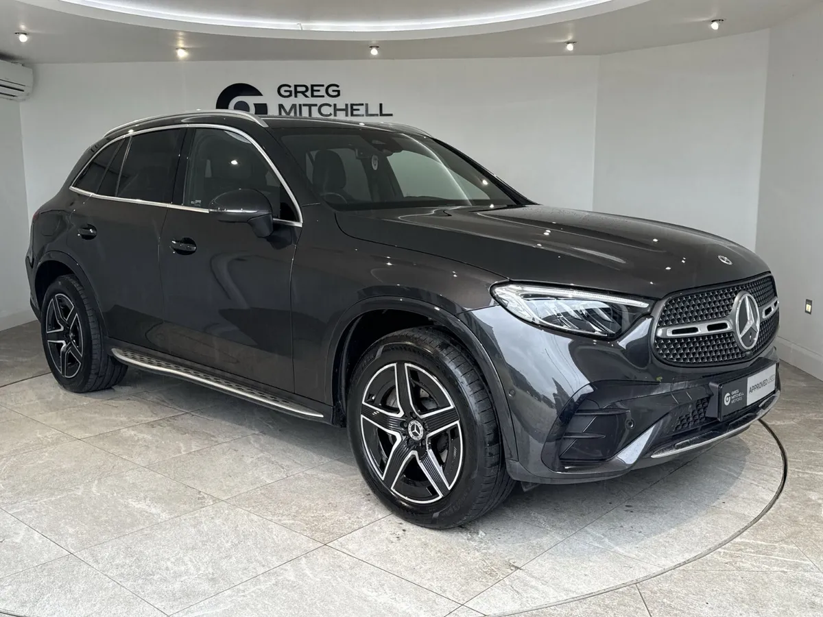 Mercedes-Benz 300 2023 - Image 1