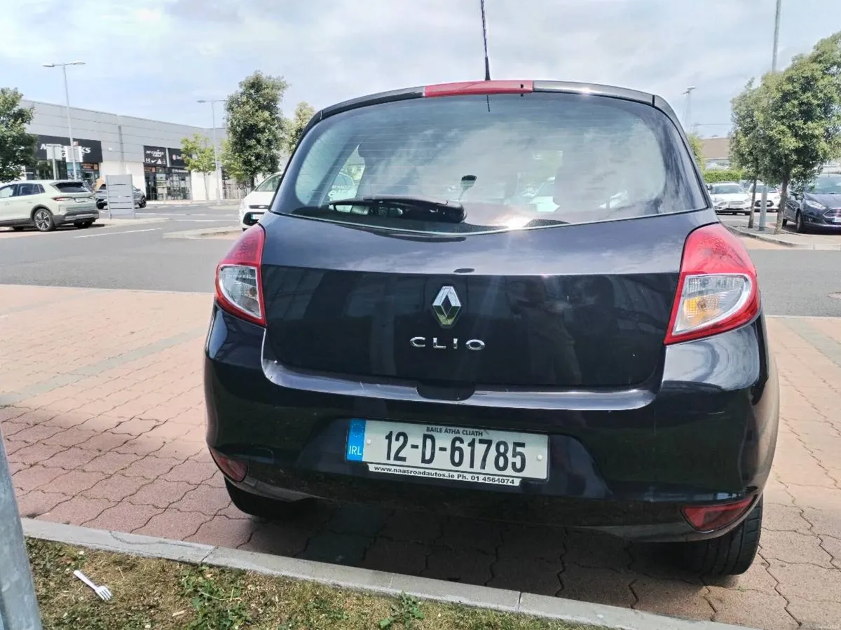 Renault Clio 1.1 Petrol - Image 2