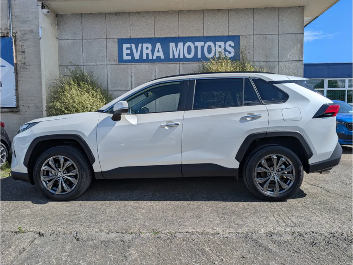 Toyota RAV4 G 4WD HYBRID AUTOMATIC 2.5 PETROL //MA - Image 4