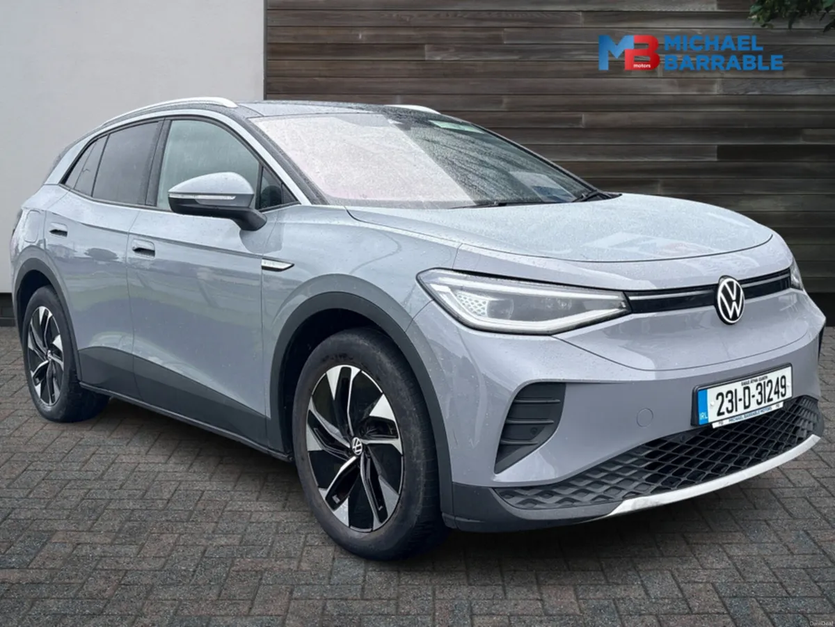 Volkswagen ID.4 PURE 109 K STYLE 52KWH 148HP 5DR - Image 1