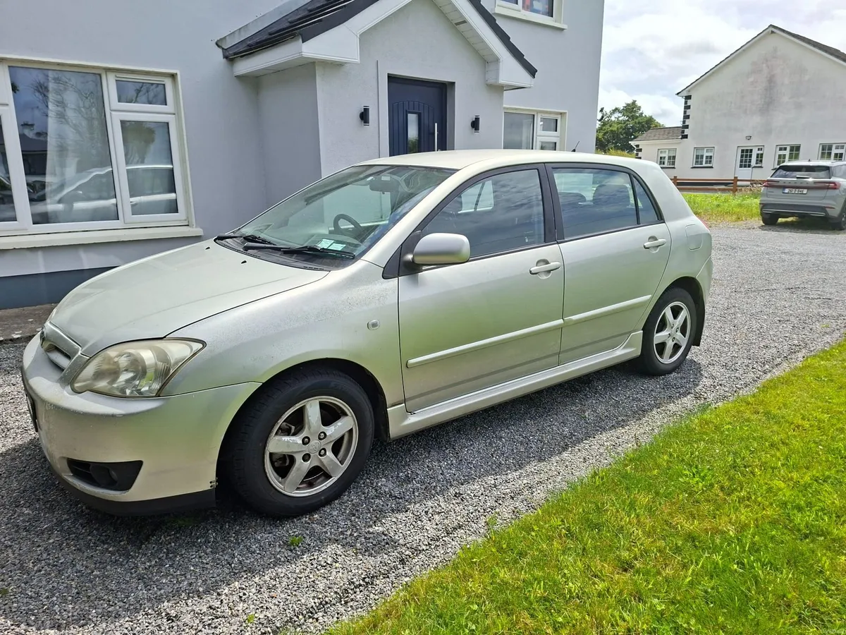 Toyota Corolla 2006 - Image 1