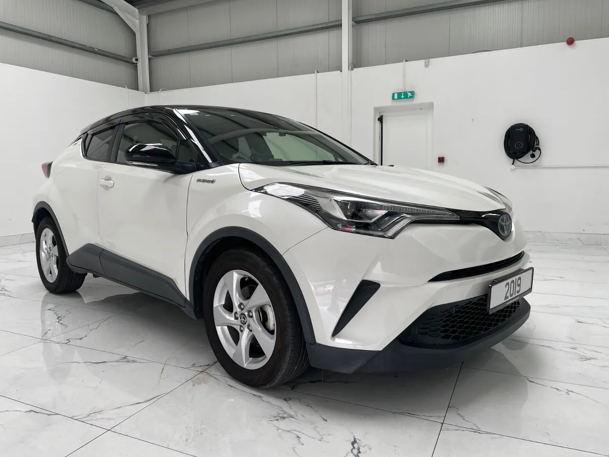 2019 Toyota C-HR 1.8 VVTI Hybrid Auto - Image 1