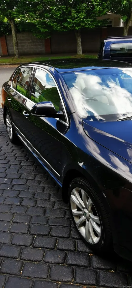 Skoda superb - Image 1