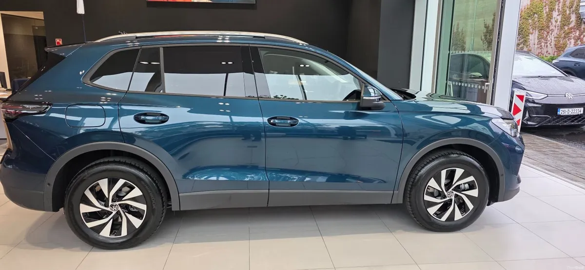 Volkswagen Tiguan 2025 75th edition - Image 1