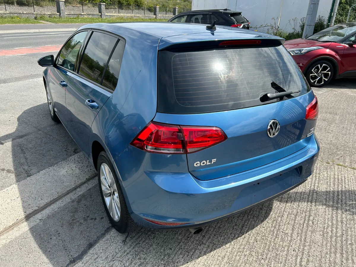 VOLKSWAGEN GOLF 2015, 1.2 TSI 5DR AUTO LOW KMS - Image 4