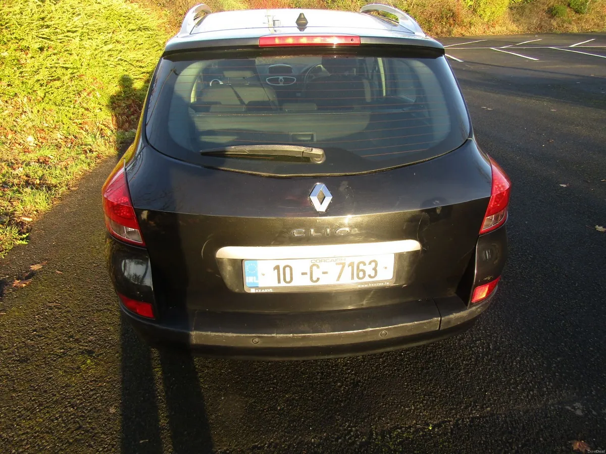 Renault Clio 2010 - Image 4