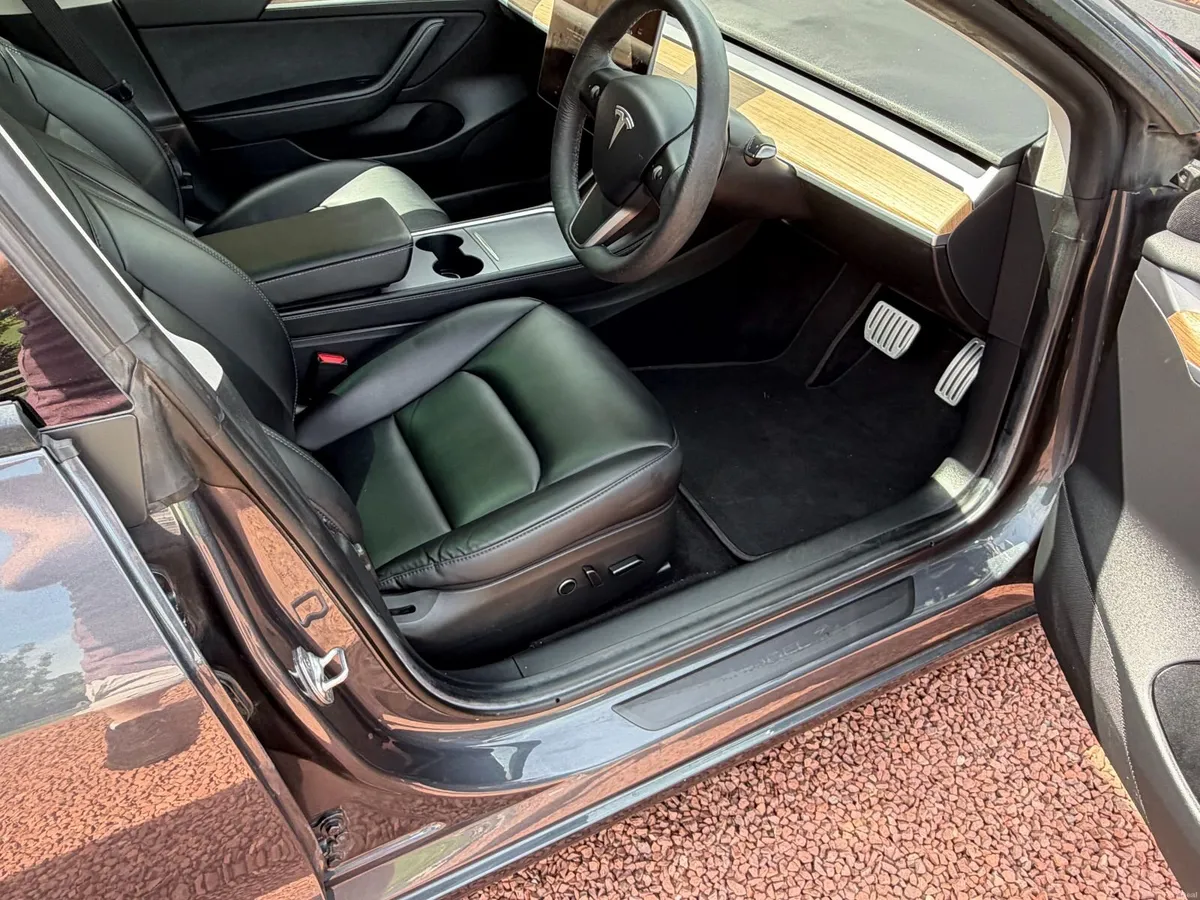 Tesla Model 3 Performance AWD Dual Motor, New Batt - Image 3