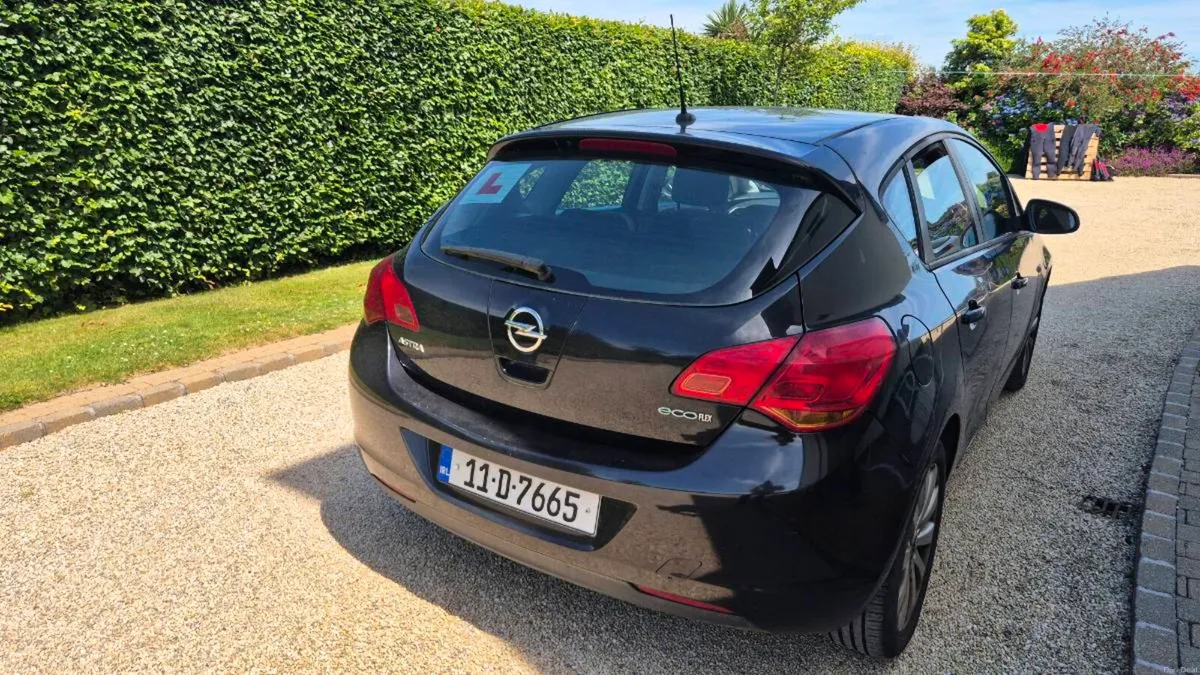 2011 Opel Astra - Will Suit Mechanic - Image 4