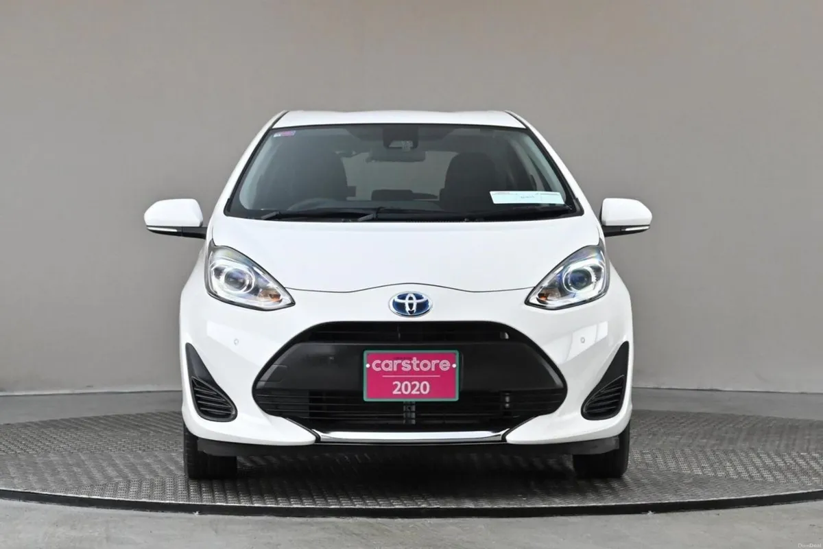 Toyota Aqua 1.5 VVT-i HYBRID **REVERSE CAM**ANDROI - Image 2