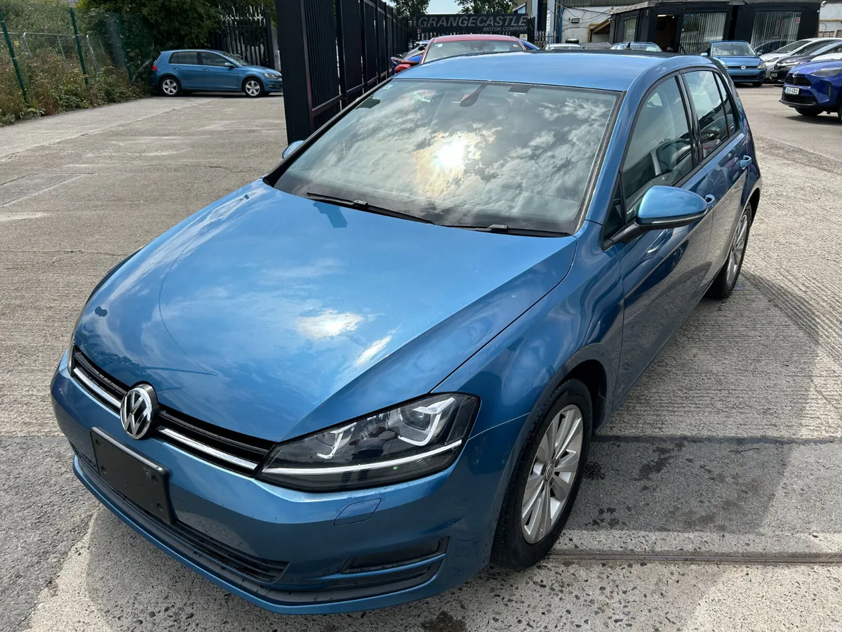 VOLKSWAGEN GOLF 2015, 1.2 TSI 5DR AUTO LOW KMS - Image 2