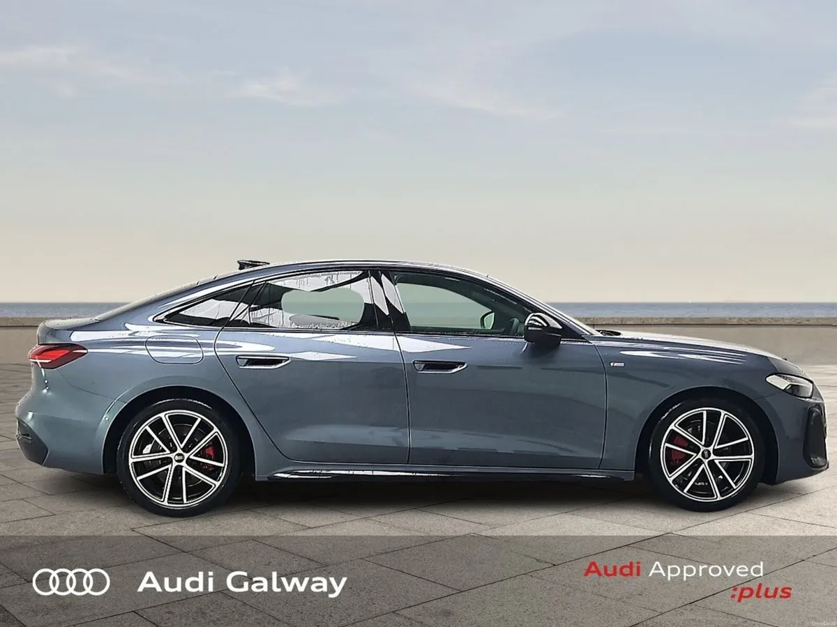 Audi A5 €651 p/m TDI S-LINE 201HP A/T *BLACK PACK* - Image 5
