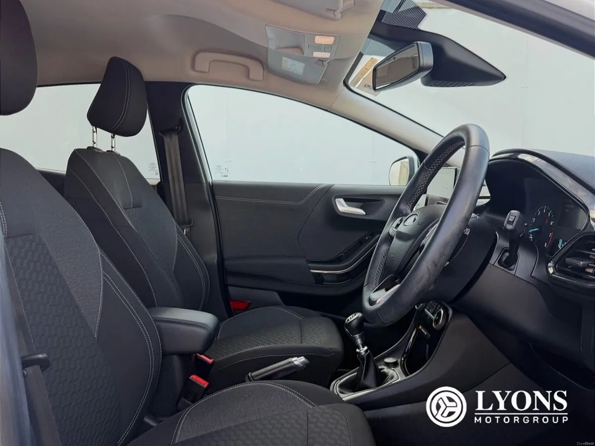 Ford Puma 1.0L EcoBoost Hybrid 155PS Titanium - Image 3