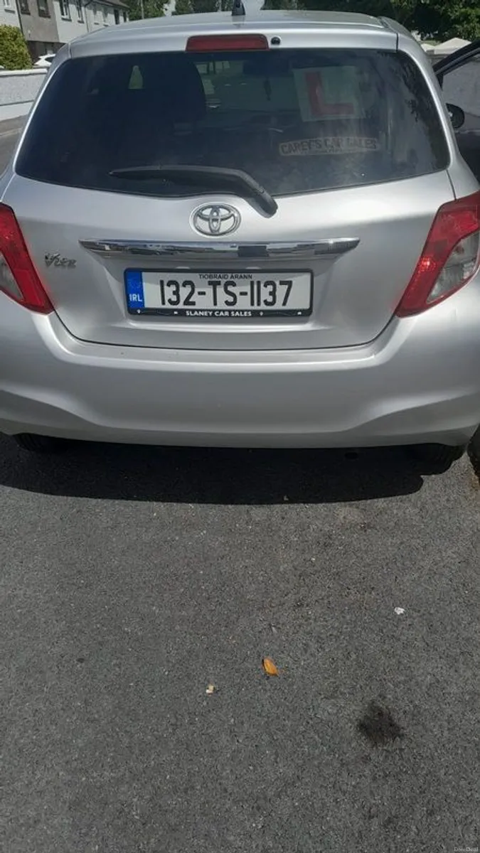 2013 Toyota Vitz - Image 3
