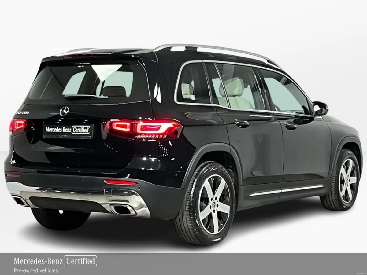 Mercedes-Benz GLB 200 5 Seat Progressive - 18 Inch - Image 3