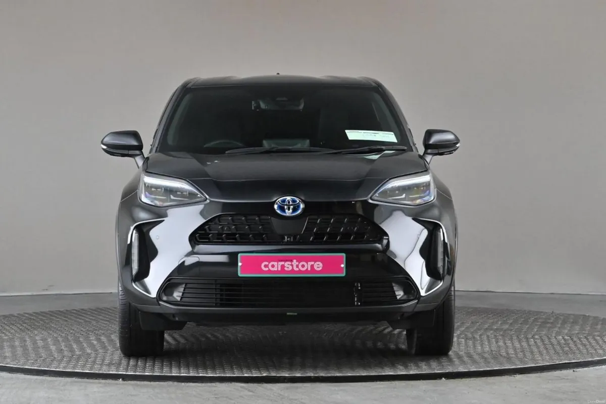 Toyota Yaris Cross 1.5 HYBRID **HALF LEATHER**HUP* - Image 2