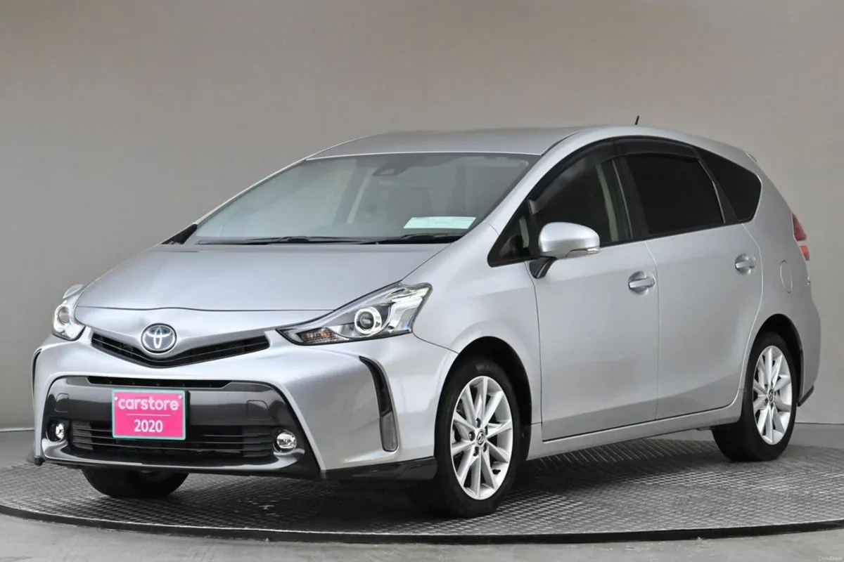Toyota Prius ALPHA 1.8 HYBRID 5SEATS **ANDROID CAR - Image 3