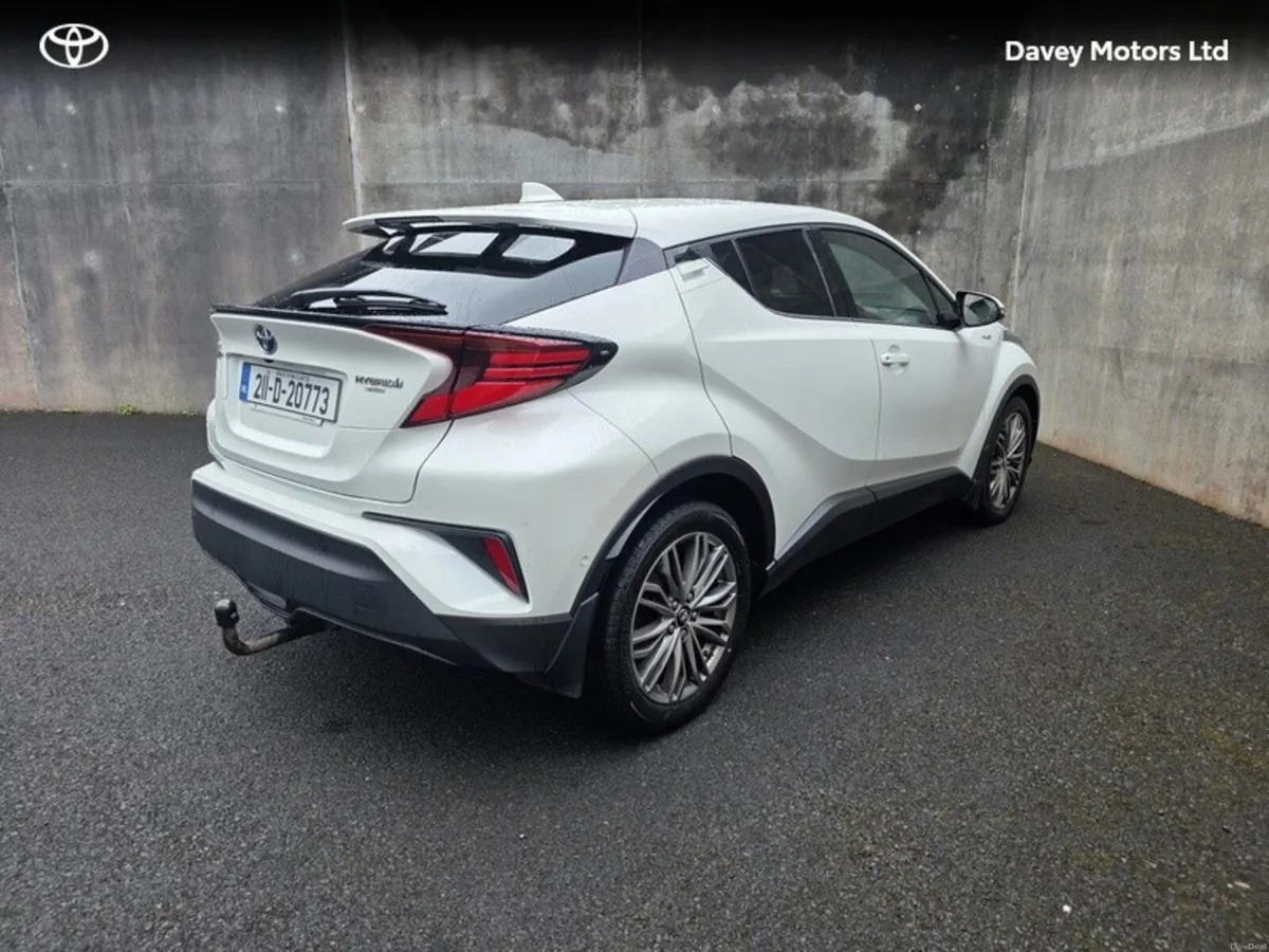 Toyota C-HR 1.8 HYBRID SOL 4DR AUTO - Image 2