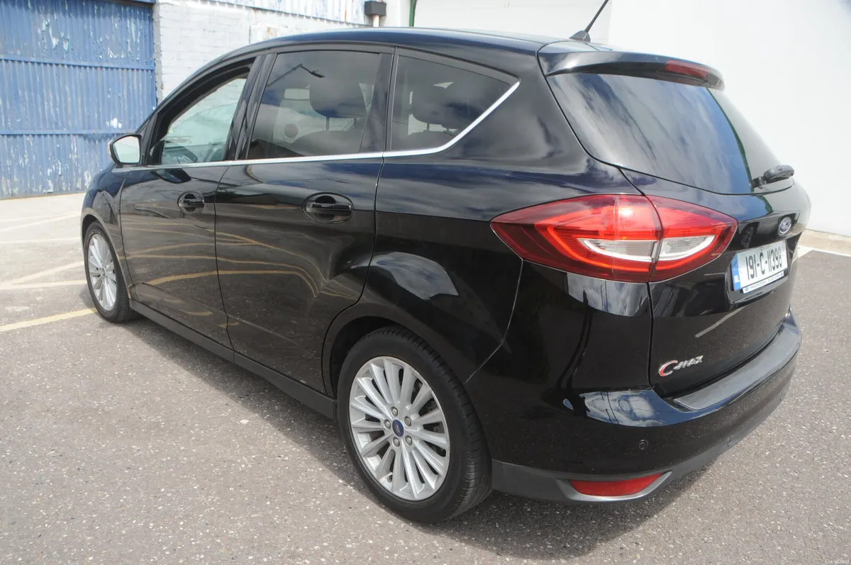 Ford C-Max 2019 - Image 2