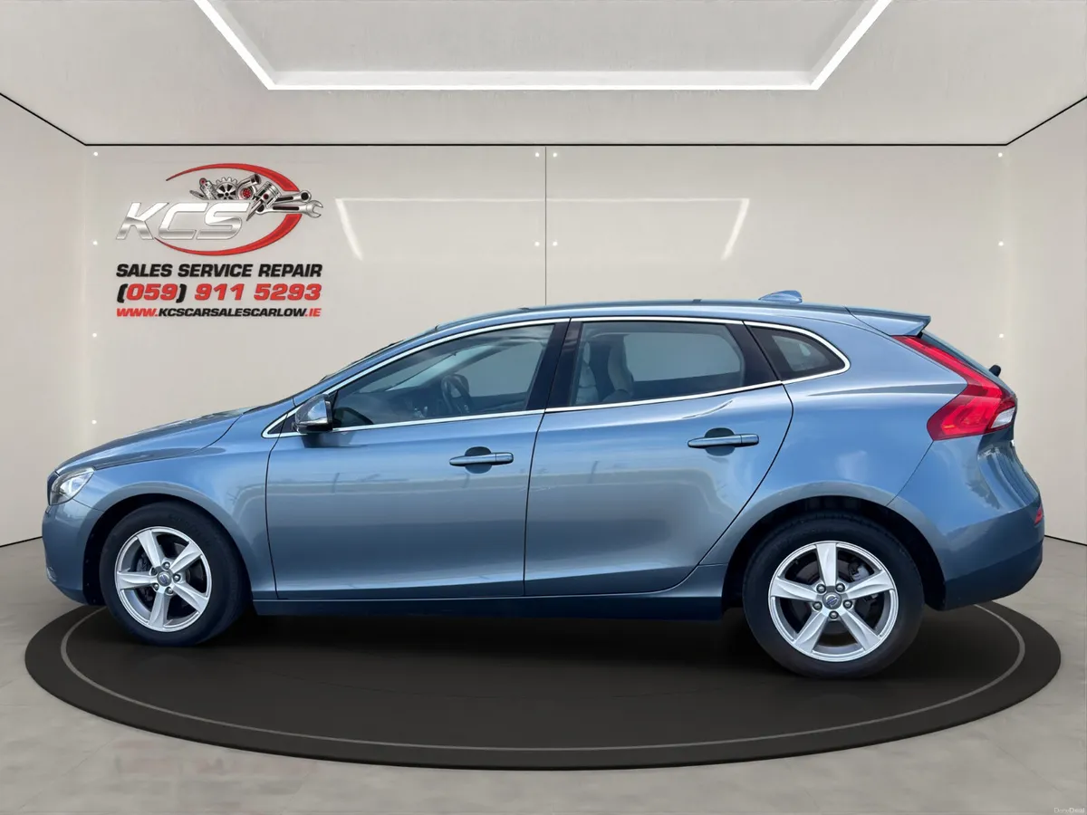 2014 Volvo V40 - Very Low Miles - New NCT - Diesel - Image 2
