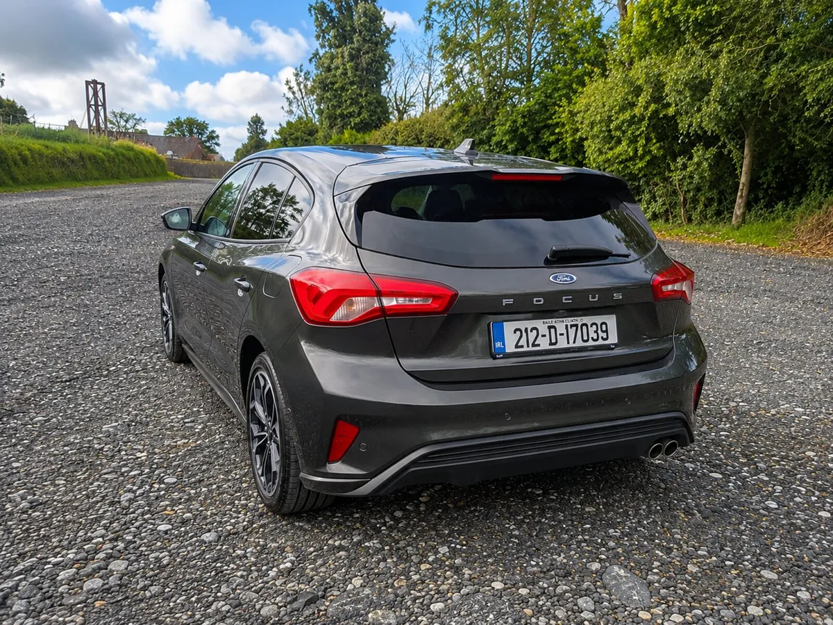 Ford Focus 2021 - Image 3