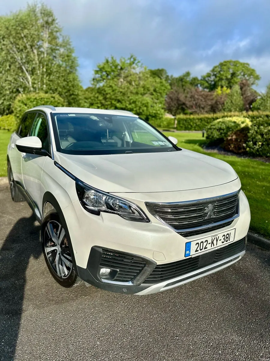 Peugeot 5008 7 Seater - Image 1