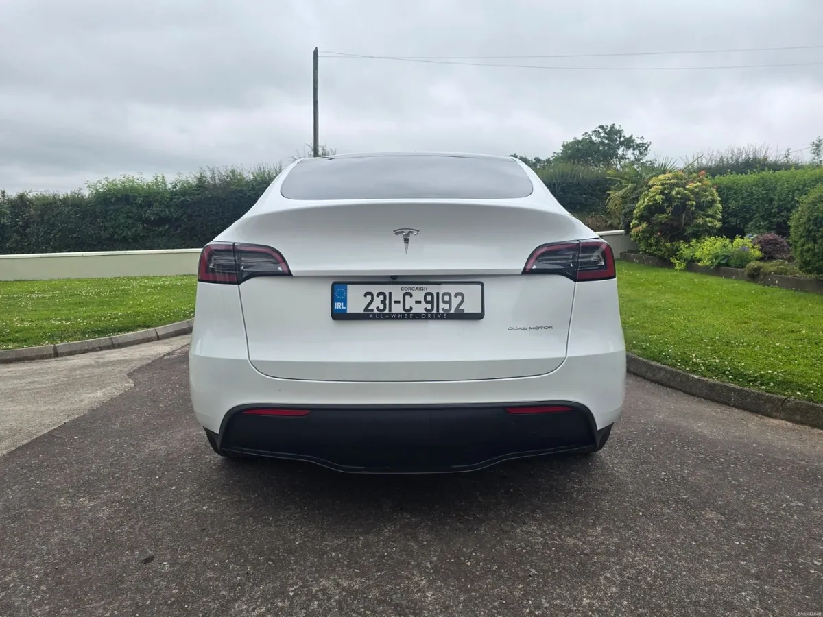 Tesla Model Y Long Range AWD - with Warranty - Image 4