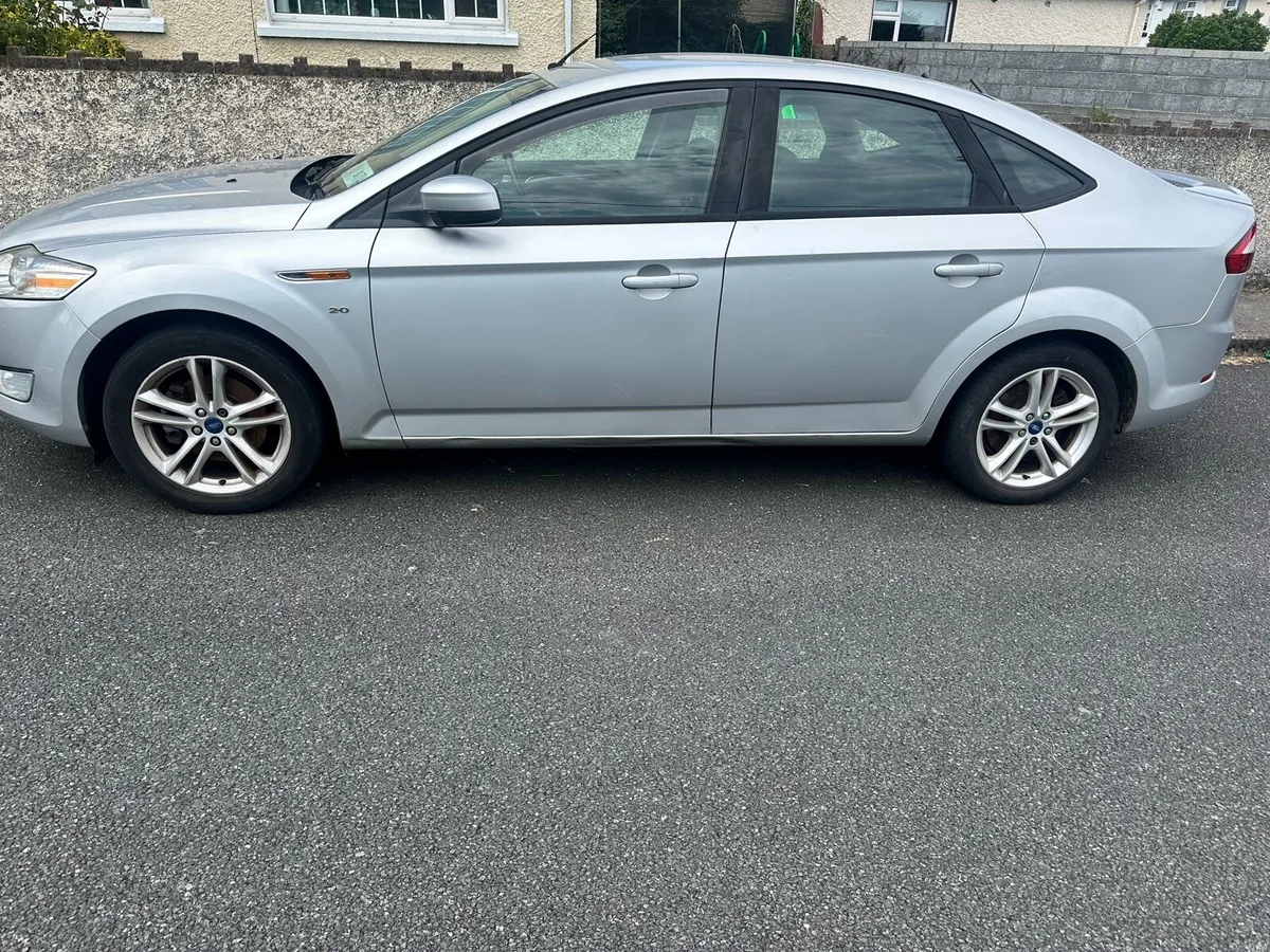 Car - Image 3