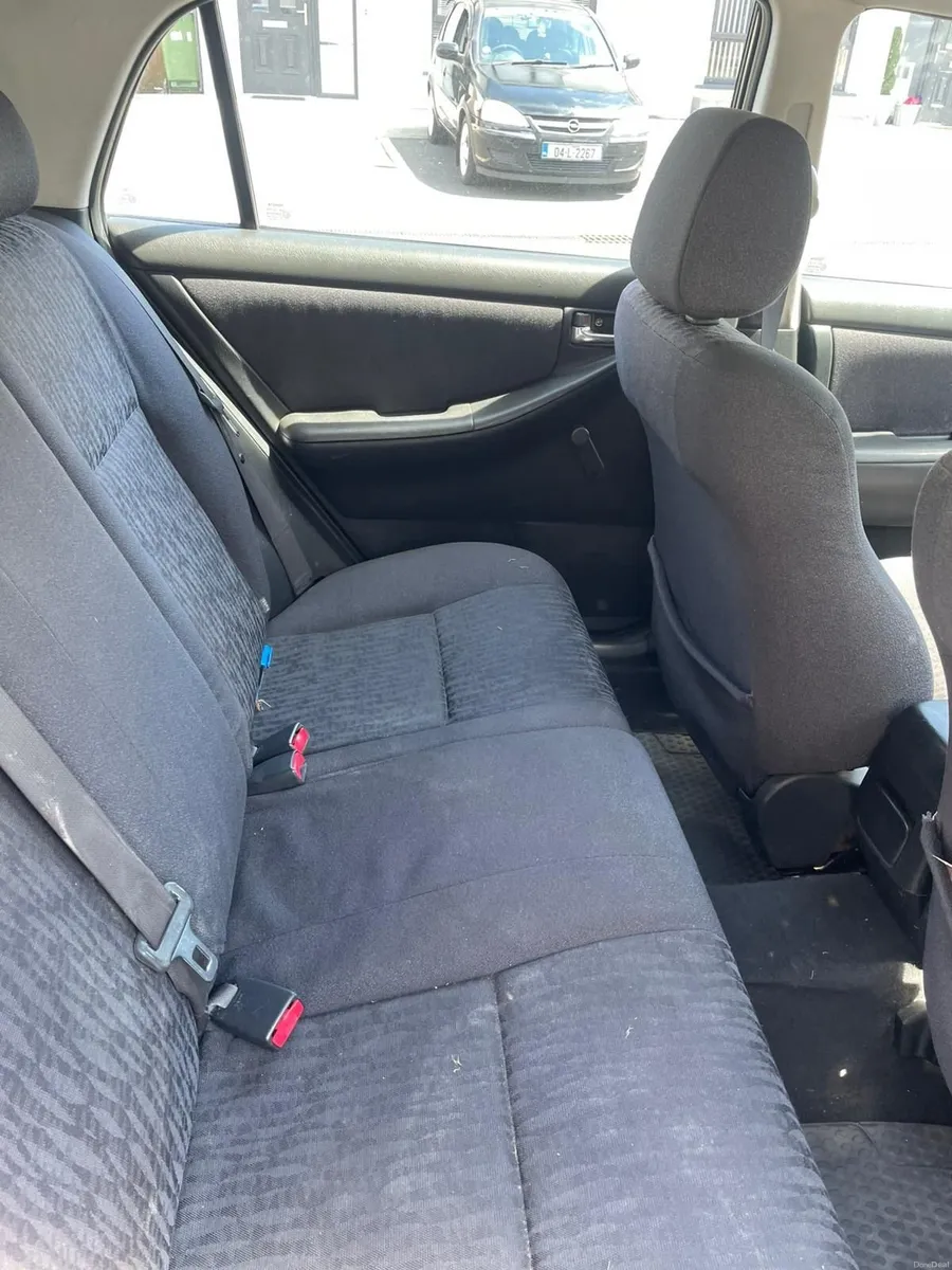 Toyota Corolla 2003 - Image 1