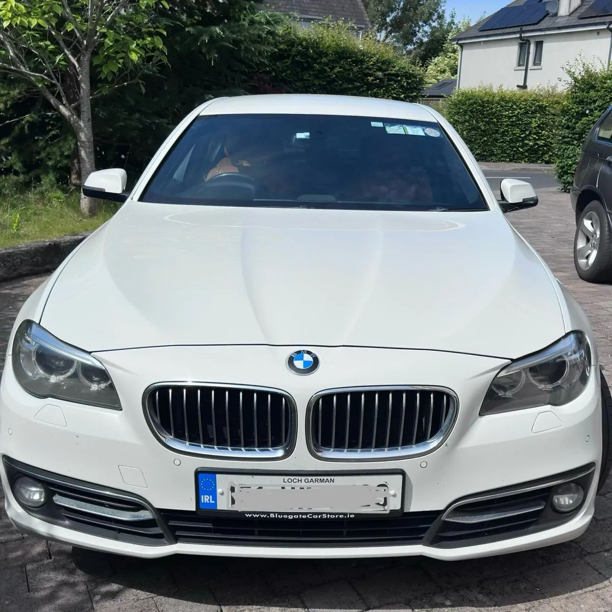 Car - Image 1