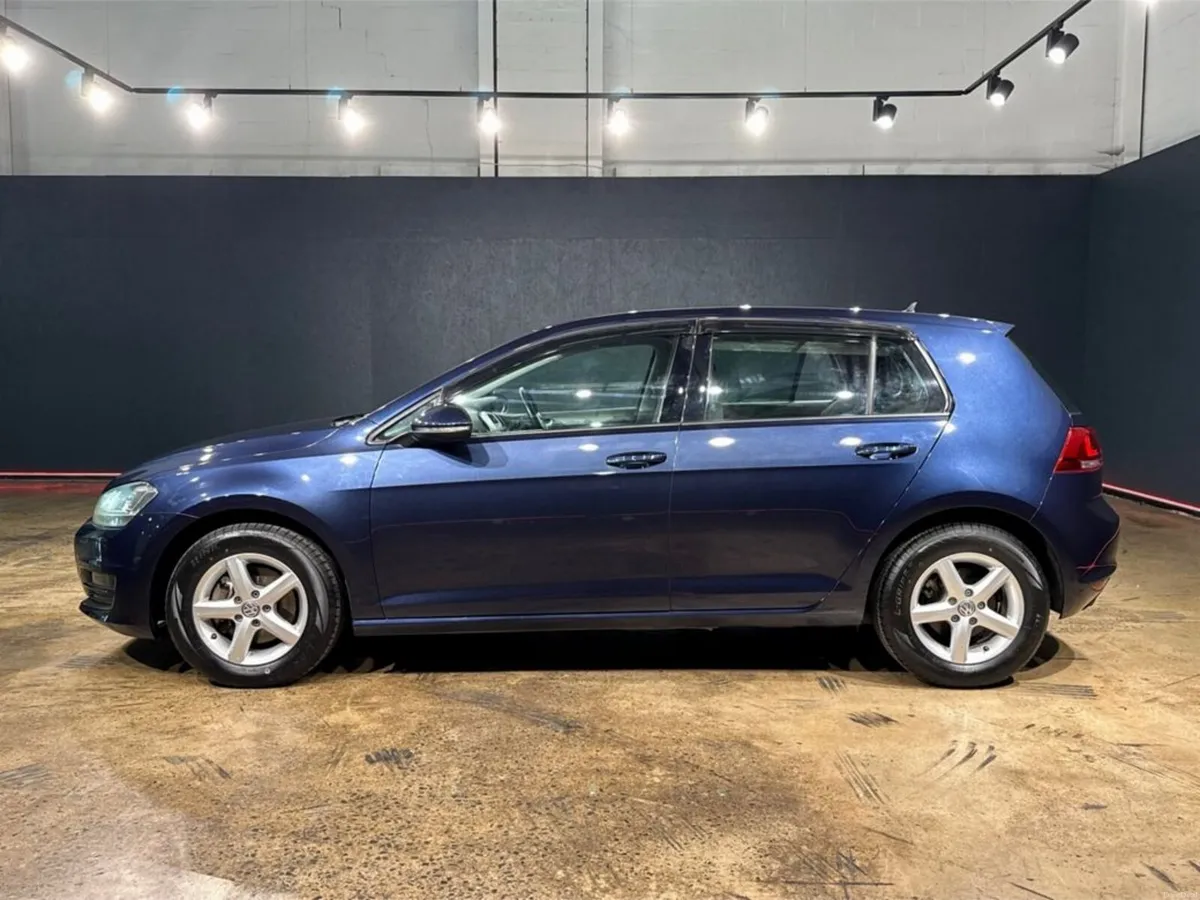 Volkswagen Golf 1.2 TSI COMFORT LINE AUTOMATIC - F - Image 6