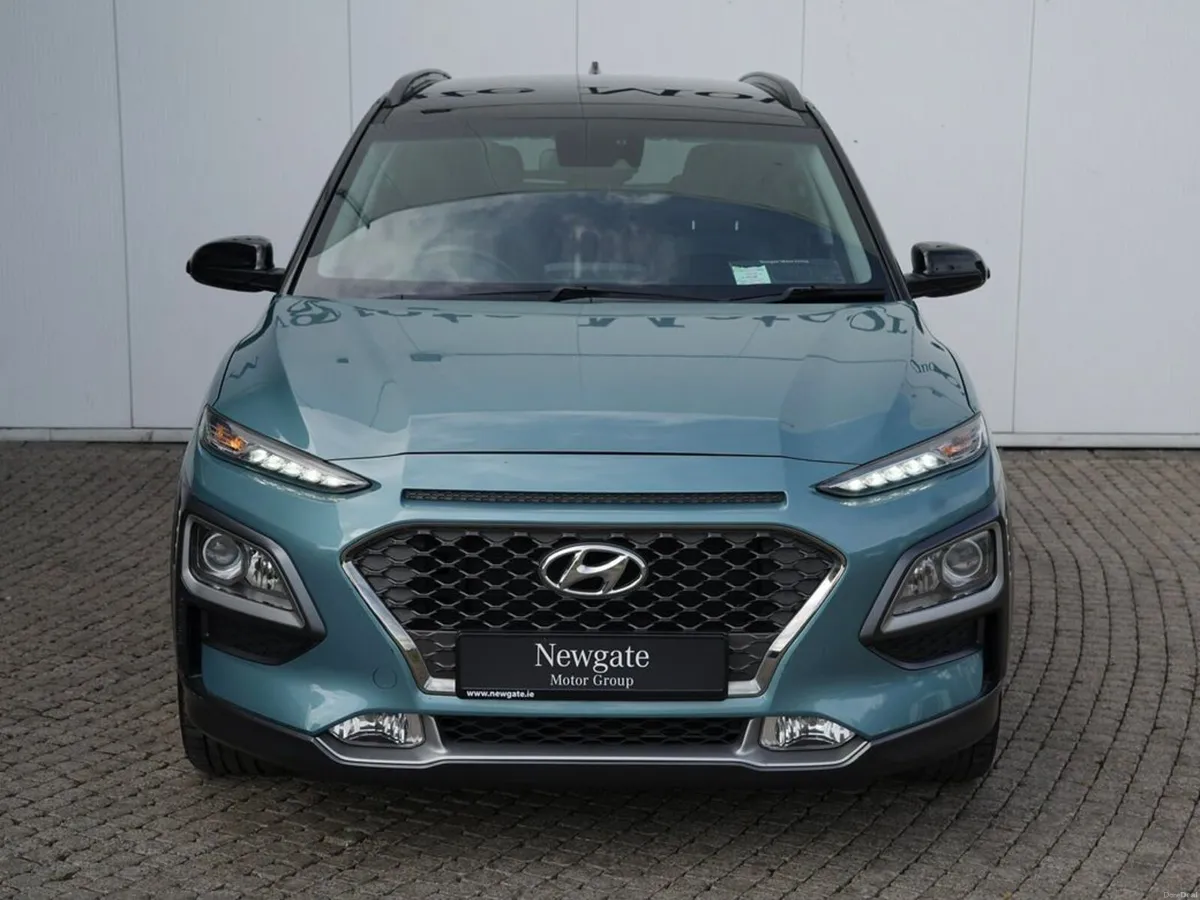 Hyundai KONA Kauai Executive Hybrid 2 Tone 5DR AU - Image 2