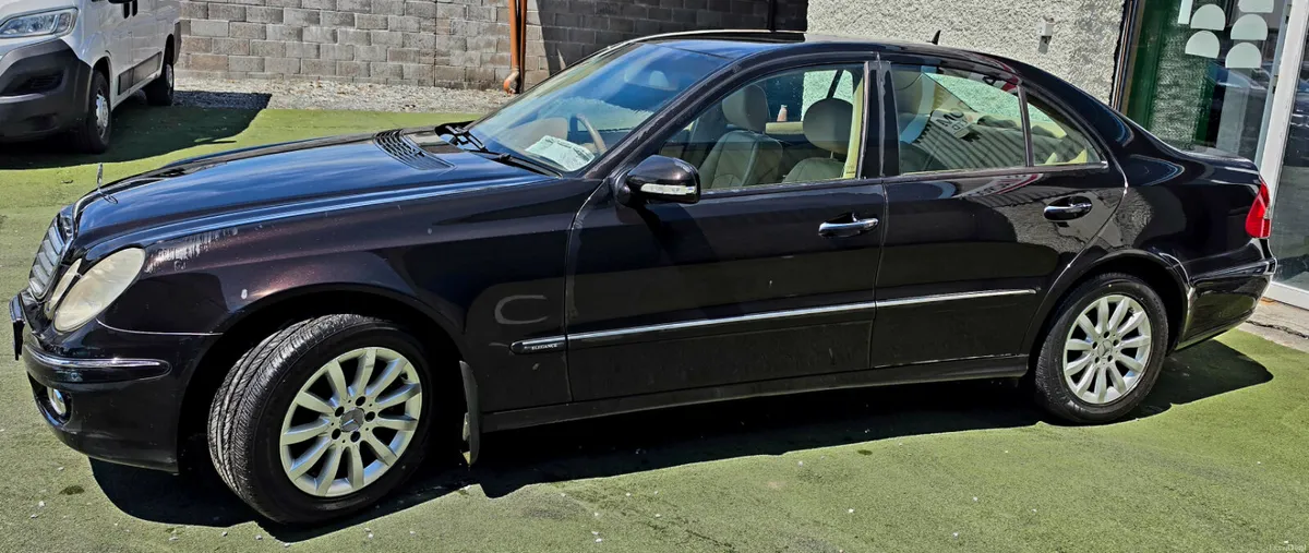 Mercedes E-Class E200 Nct 12.26 Automatic - Image 2