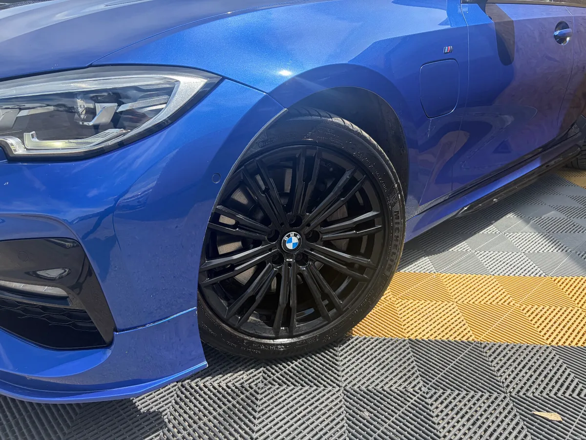 BMW 330E M Sport - Image 2